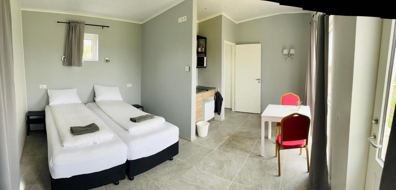 Stora-Asgeirsa Horse Farm Stay Vithigerthi Ngoại thất bức ảnh